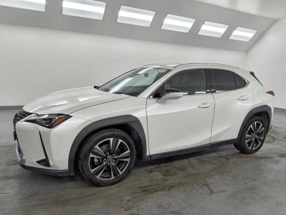 JTHX3JBH1N2046400 — 2022 Lexus UX 200, Механические повреждения, фото до ремонта