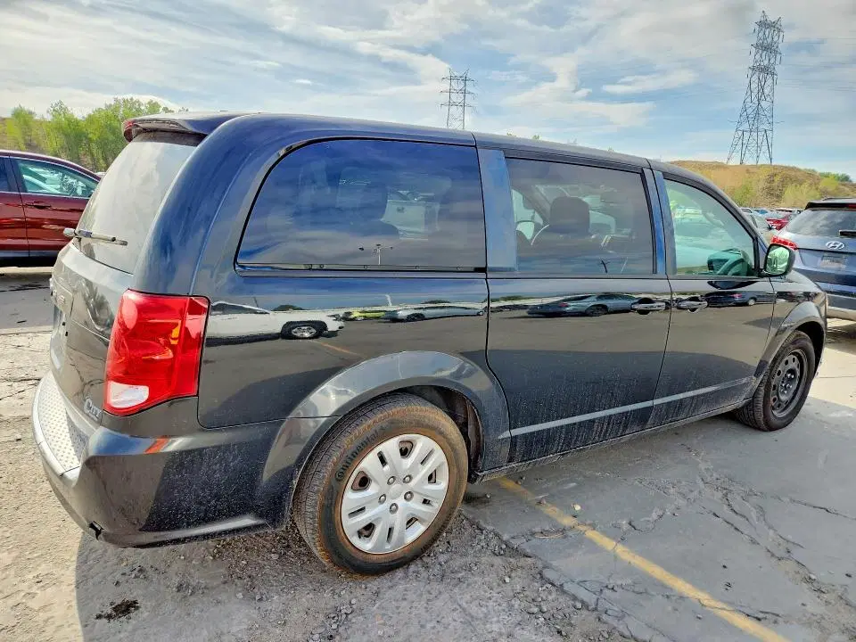 2018 Dodge Grand Caravan VIN 2C4RDGBG1JR304802 фото 3