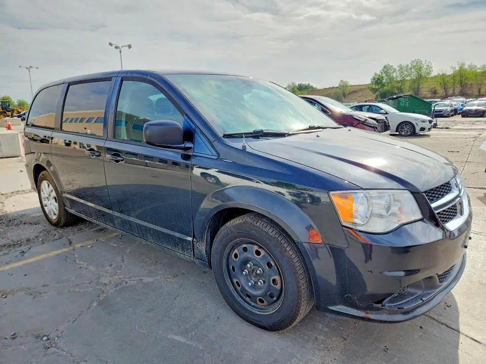 2018 Dodge Grand Caravan VIN 2C4RDGBG1JR304802 фото 4