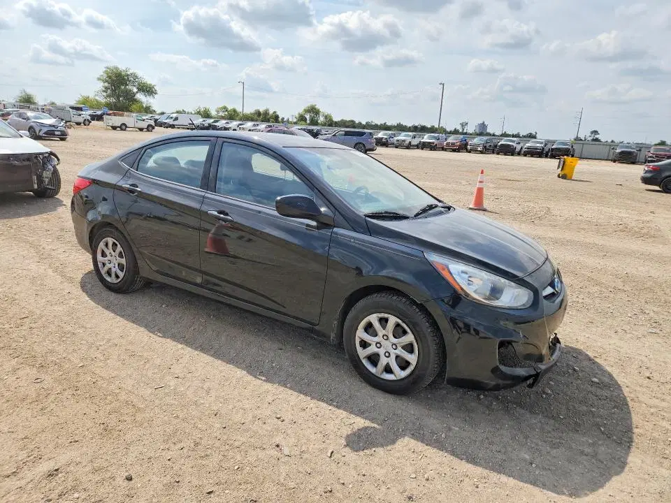 2013 HYUNDAI ACCENT VIN KMHCT4AE0DU581273 фото 4