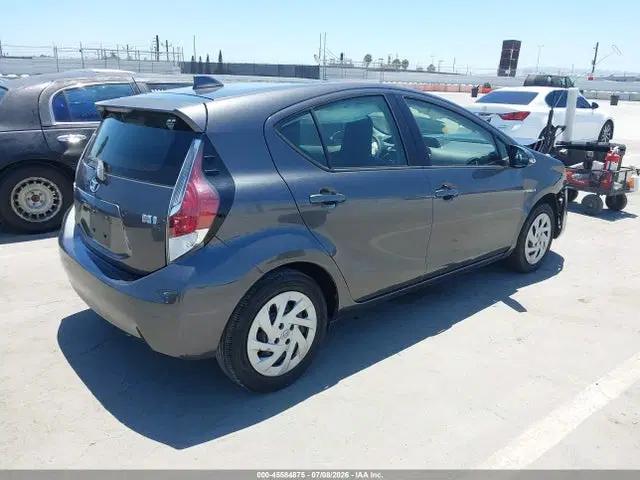 2016 Toyota Prius C One VIN JTDKDTB30G1129172 фото 4