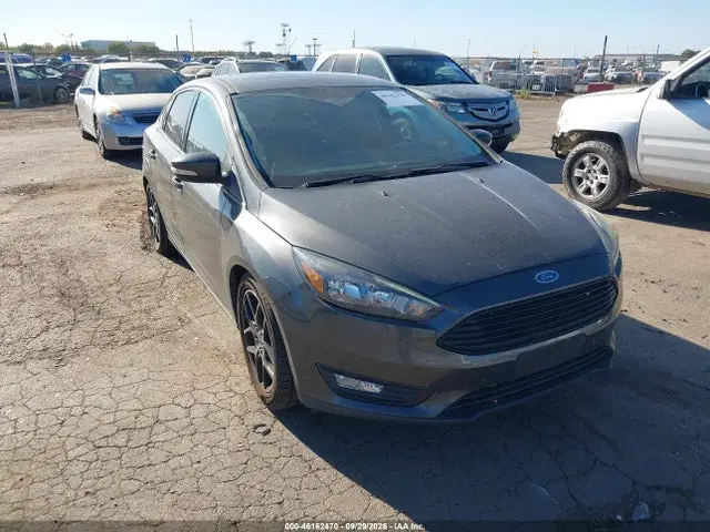 1FADP3FE2GL257807 — 2016 Ford Focus SE, Естественный износ (Normal Wear & Tear), фото до ремонта
