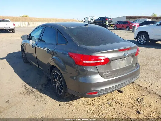2016 Ford FOCUS SE VIN 1FADP3FE2GL257807 фото 3
