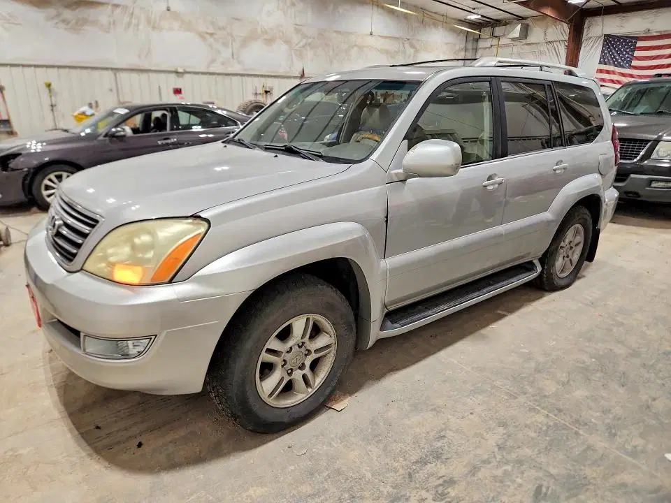 JTJBT20X470130959 — 2007 Lexus GX, MINOR DENT/SCRATCHES, фото до ремонта