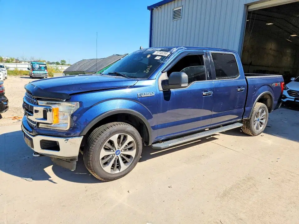 1FTEW1E56KFA21305 — 2019 Ford F150, MINOR DENT/SCRATCHES, фото до ремонта