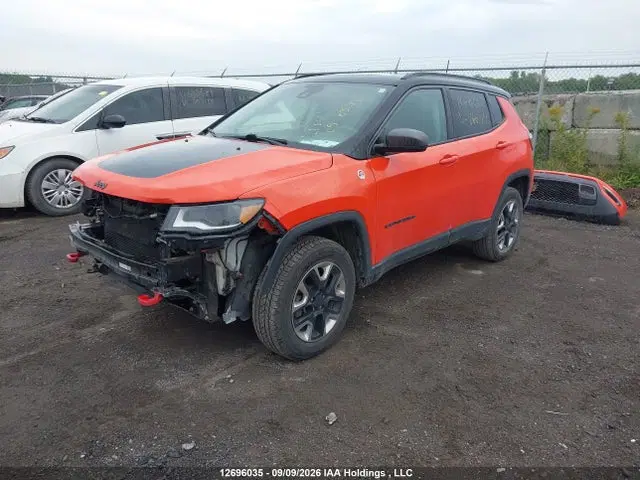 2018 Jeep Compass Trailhawk VIN 3C4NJDDB8JT260284 фото 2