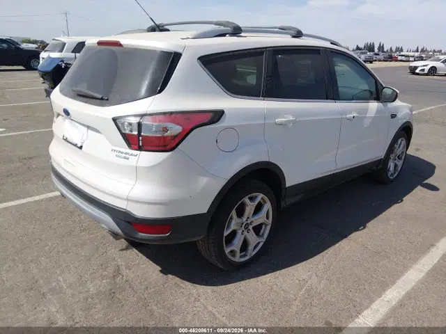 2017 Ford Escape Titanium VIN 1FMCU9JD0HUE32143 фото 4
