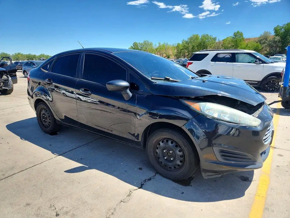 2015 Ford Fiesta VIN 3FADP4AJ1FM163554 фото 4