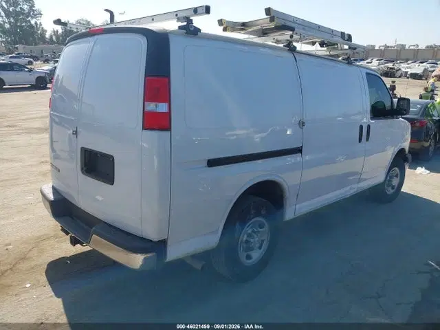 2022 Chevrolet Express Cargo Rwd 2500 Regular Wheelbase Wt VIN 1GCWGAF76N1182434 фото 4