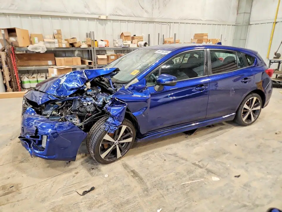 4S3GTAK6XH3728108 — 2017 Subaru Impreza, Передняя часть (Front End), фото до ремонта