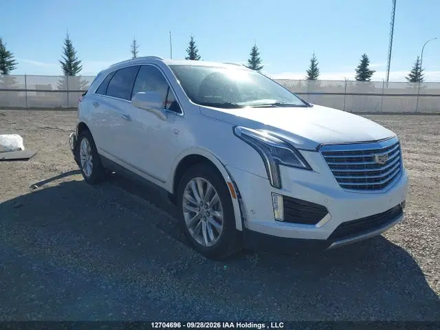 1GYKNFRS4HZ165584 — 2017 Cadillac XT5 Platinum, Задняя часть (Rear), фото до ремонта