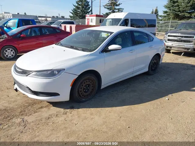 2015 Chrysler 200 LX VIN 1C3CCCFB9FN541191 фото 2