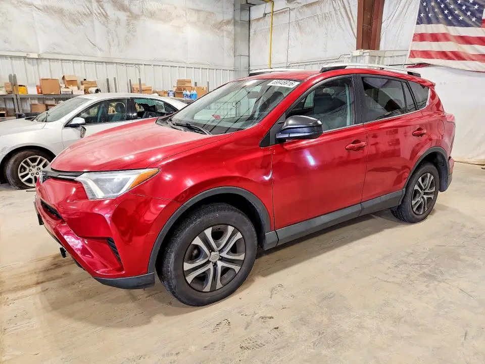 2T3BFREV9GW508134 — 2016 Toyota RAV4, Задняя часть (Rear End), фото до ремонта