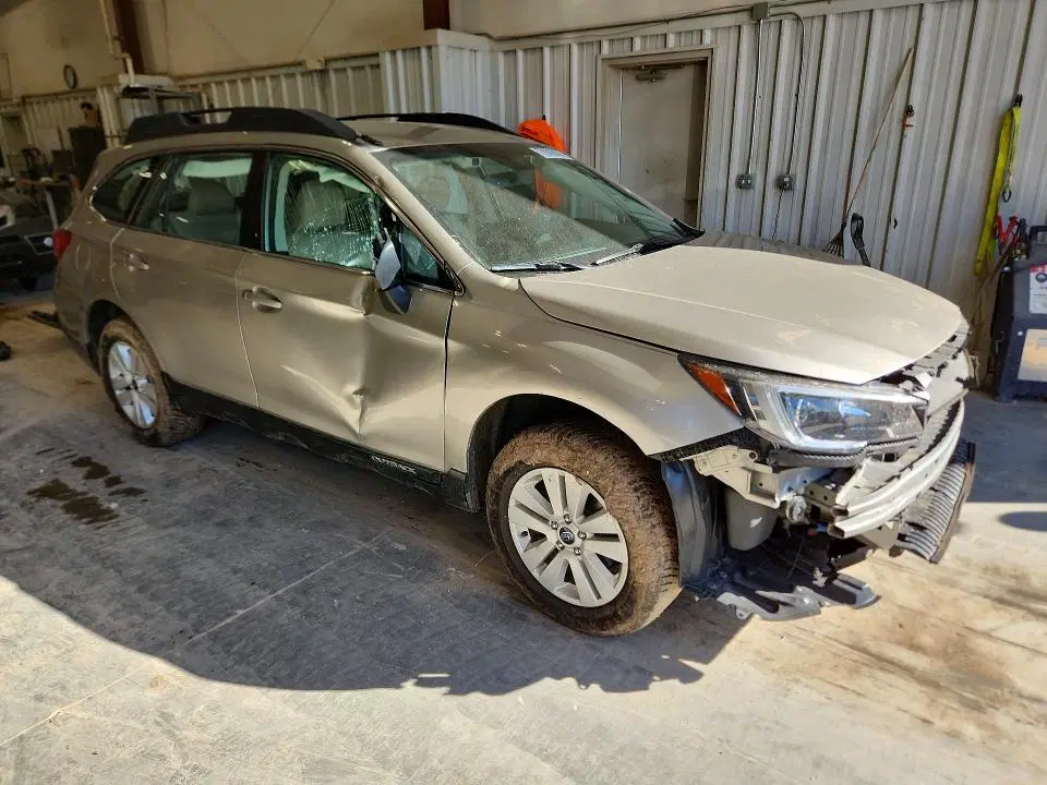 2019 SUBARU OUTBACK VIN 4S4BSABC2K3384182 фото 4