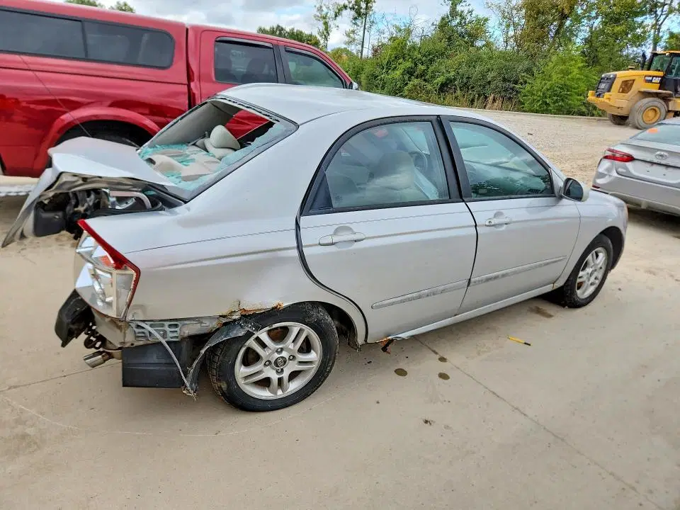 2005 KIA SPECTRA LX/EX/SX VIN KNAFE121455118499 фото 3