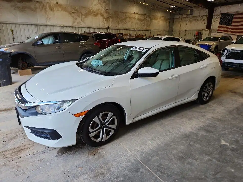 19XFC2F53GE076331 — 2016 Honda Civic, Передняя часть (Front End), фото до ремонта