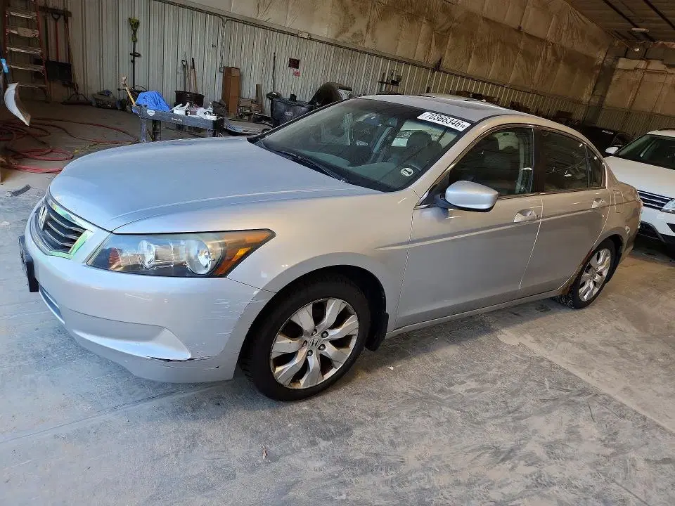 1HGCP26898A054633 — 2008 Honda Accord, Передняя часть (Front End), фото до ремонта