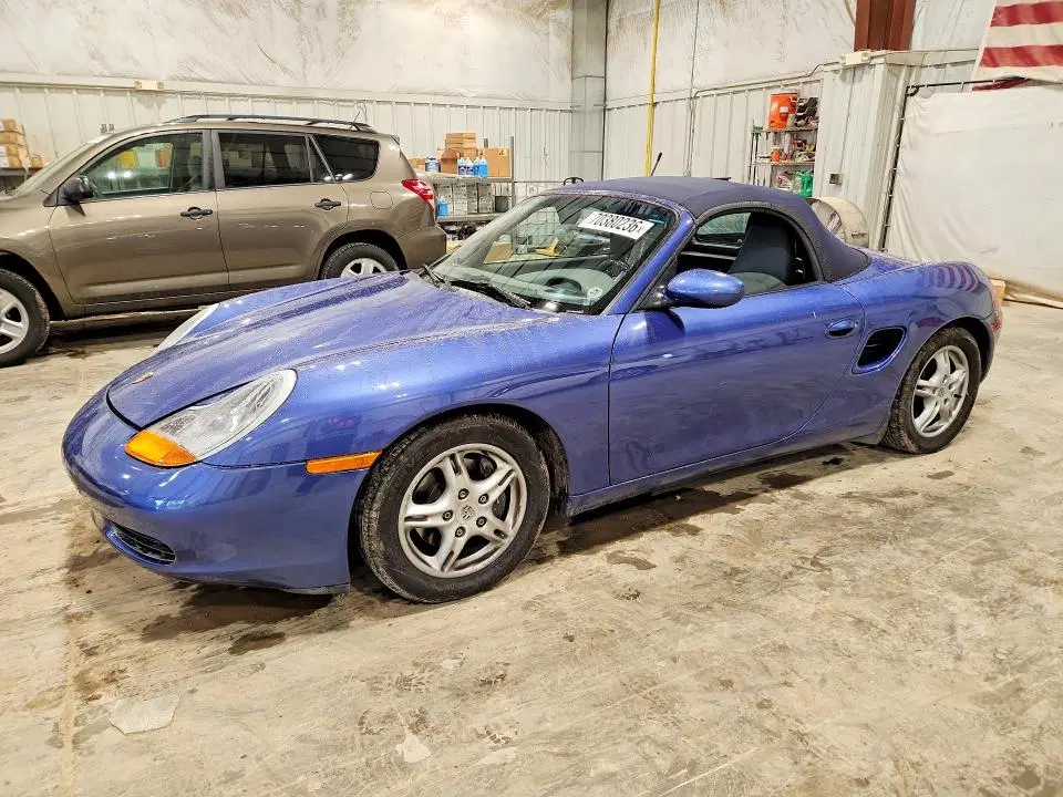 WP0CA2984XU632694 — 1999 Porsche Boxster, Боковая часть (Side), фото до ремонта