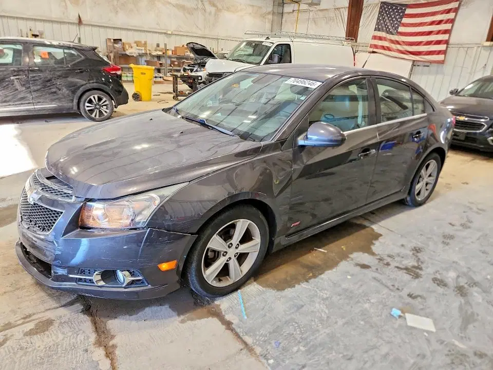 1G1PE5SBXE7360766 — 2014 Chevrolet Cruze, Передняя часть (Front End), фото до ремонта