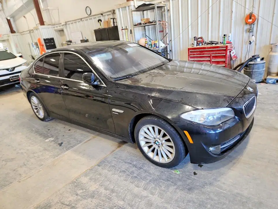 2011 BMW 535 VIN WBAFU7C5XBC777640 фото 4