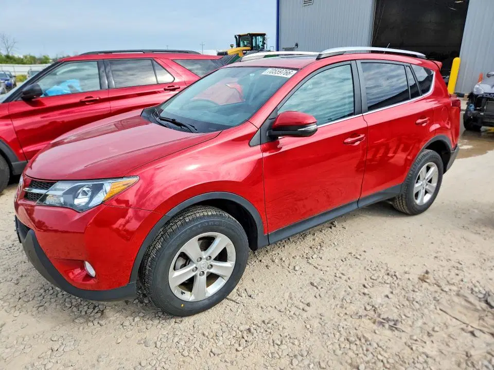 2T3RFREV4EW167558 — 2014 Toyota RAV4, Задняя часть (Rear End), фото до ремонта