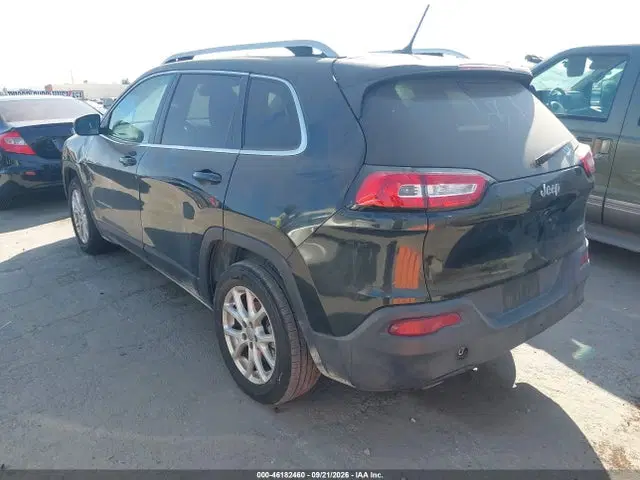 2015 Jeep Cherokee Latitude VIN 1C4PJLCB2FW782463 фото 3