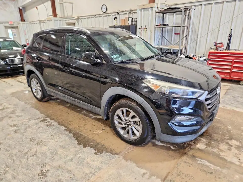 2016 HYUNDAI TUCSON VIN KM8J33A48GU161483 фото 4