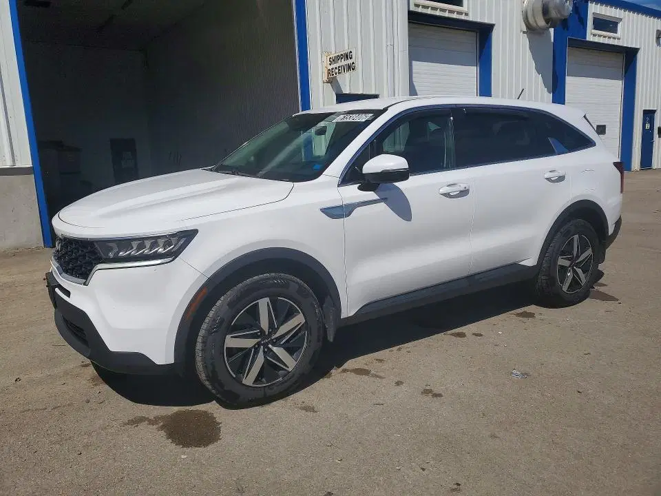 5XYRGDLC4NG088360 — 2022 Kia Sorento LX, Естественный износ (Normal Wear), фото до ремонта