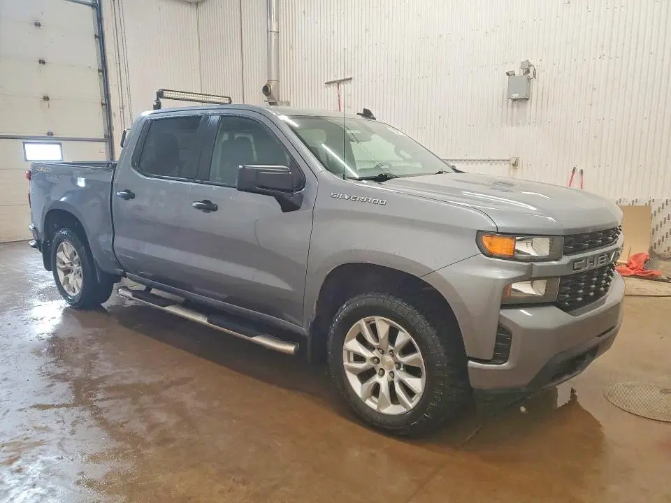 2021 CHEVROLET SILVERADO VIN 1GCUYBEF8MZ245424 фото 4