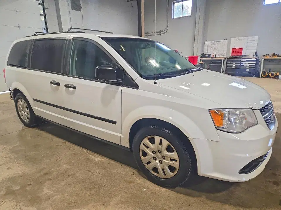 2017 DODGE GRAND CARAVAN VIN 2C4RDGBG1HR650942 фото 4