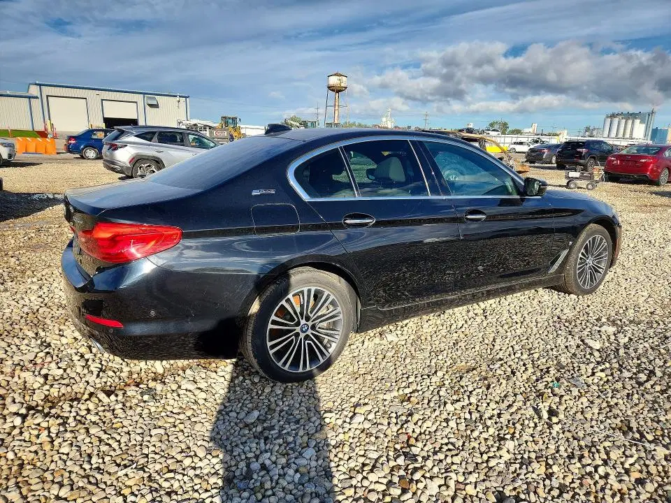 2018 BMW 530XE VIN WBAJB1C50JB083850 фото 3