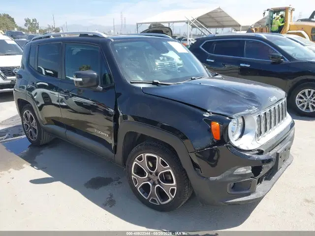 ZACCJADB9JPH87912 — 2018 Jeep Renegade Limited FWD, Передняя часть справа (Right Front), фото до ремонта
