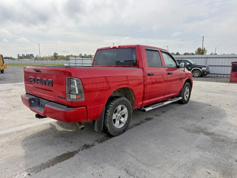 2022 RAM 1500 CLASSIC VIN 3C6RR7KGXNG275899 фото 3