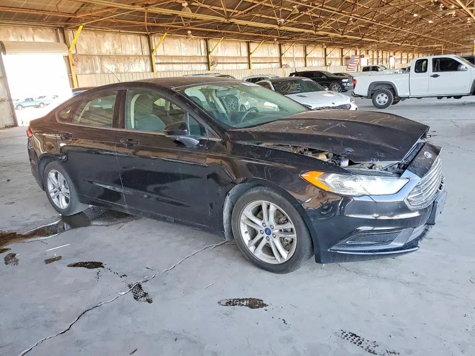 2018 Ford Fusion VIN 3FA6P0H72JR240956 фото 4