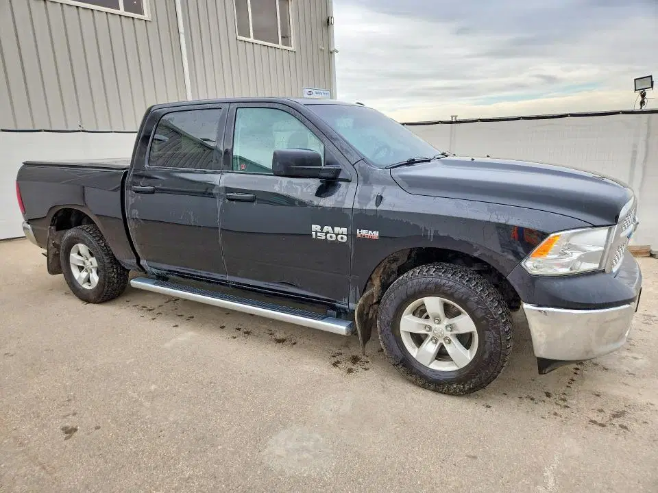 2017 RAM 1500 VIN 3C6RR7KT5HG792772 фото 4