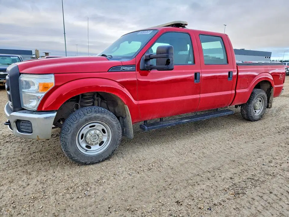 1FT7W2B67FEB65582 — 2015 Ford F250, Боковая часть (Side), фото до ремонта