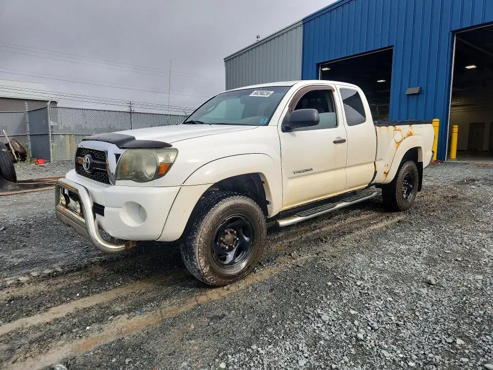5TFUU4EN8BX008567 — 2011 Toyota Tacoma, Мелкие вмятины и царапины (Minor Dent/Scratches), фото до ремонта