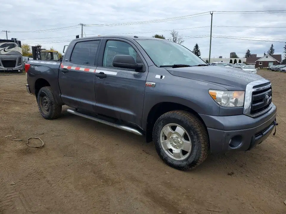 2013 TOYOTA TUNDRA VIN 5TFDY5F13DX300913 фото 4