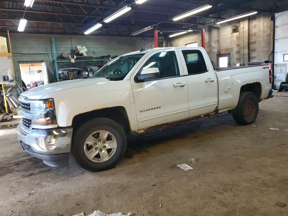 1GCVKREC9GZ265108 — 2016 Chevrolet Silverado, Естественный износ (Normal Wear), фото до ремонта