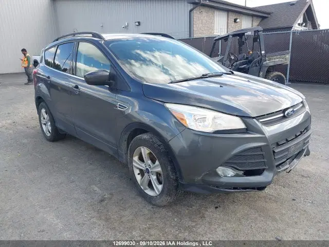 1FMCU9GX3FUB43627 — 2015 Ford Escape, Передняя часть, фото до ремонта