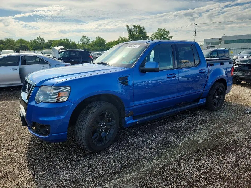 1FMEU2D8XAUA34720 — 2010 Ford Explorer Sport TRAC, Крыша (Top/Roof), фото до ремонта