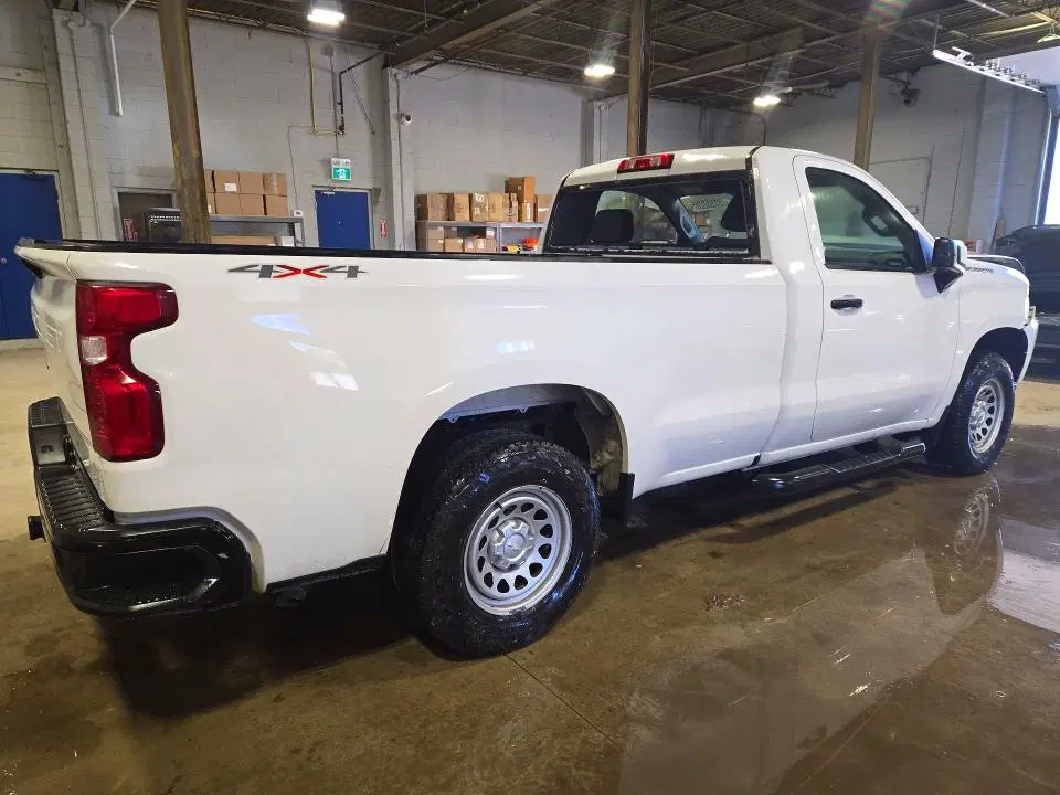 2020 CHEVROLET SILVERADO VIN 3GCNYAEH9LG312675 фото 3