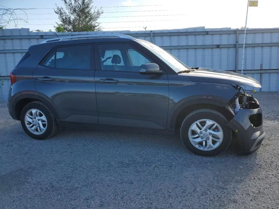 2025 HYUNDAI VENUE VIN KMHRC8A35SU388307 фото 4