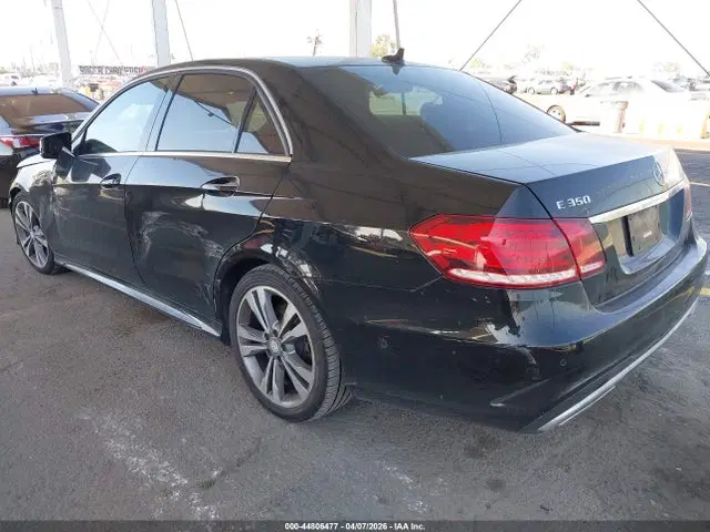 2016 Mercedes-Benz E 350 VIN WDDHF5KB3GB239026 фото 3