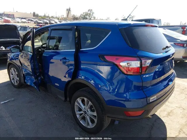 2017 Ford ESCAPE SE VIN 1FMCU0GD1HUE02314 фото 3