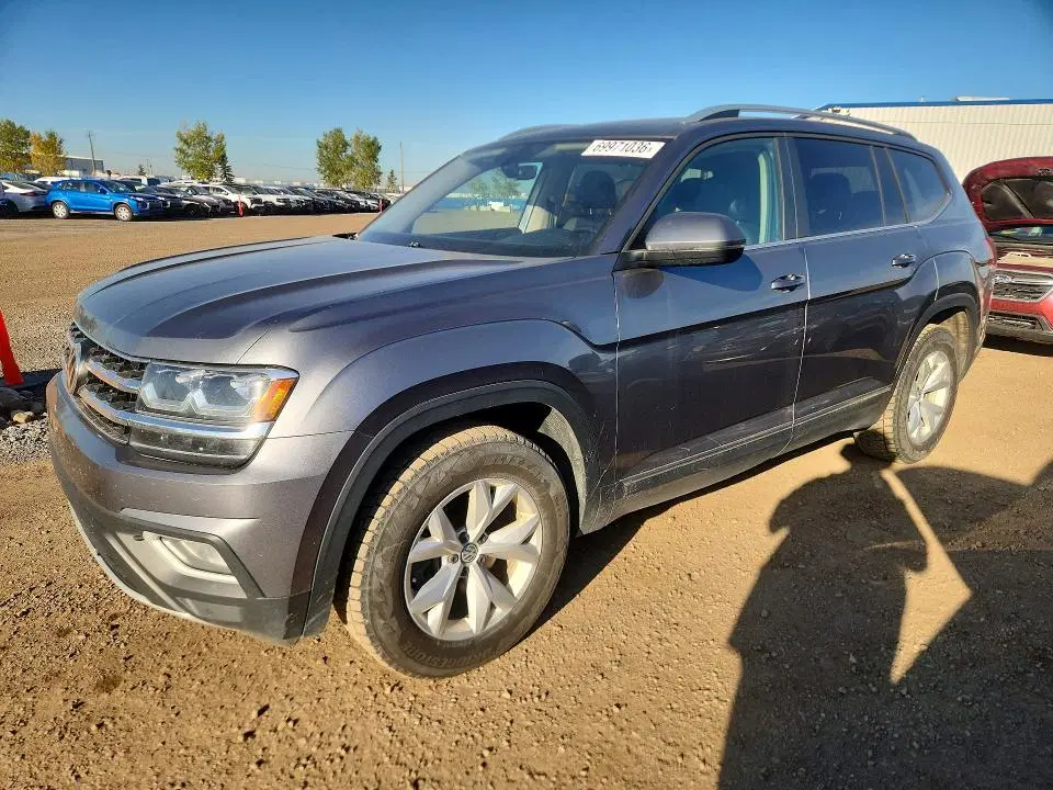 1V2MR2CAXJC533432 — 2018 Volkswagen Atlas, NORMAL WEAR, фото до ремонта