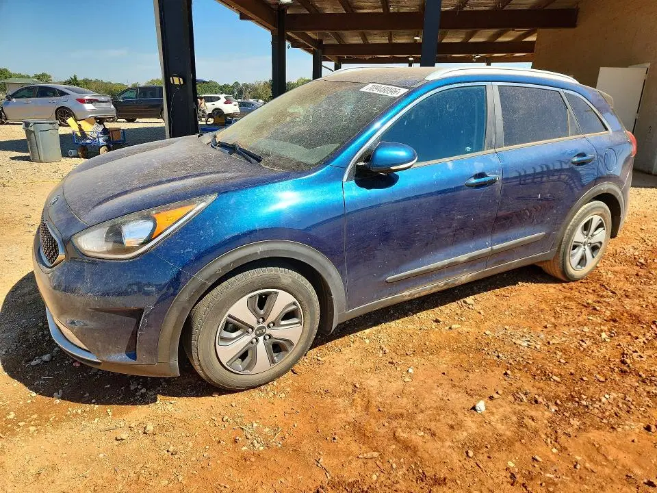 KNDCC3LCXH5037339 — 2017 Kia NIRO, Механические повреждения, фото до ремонта