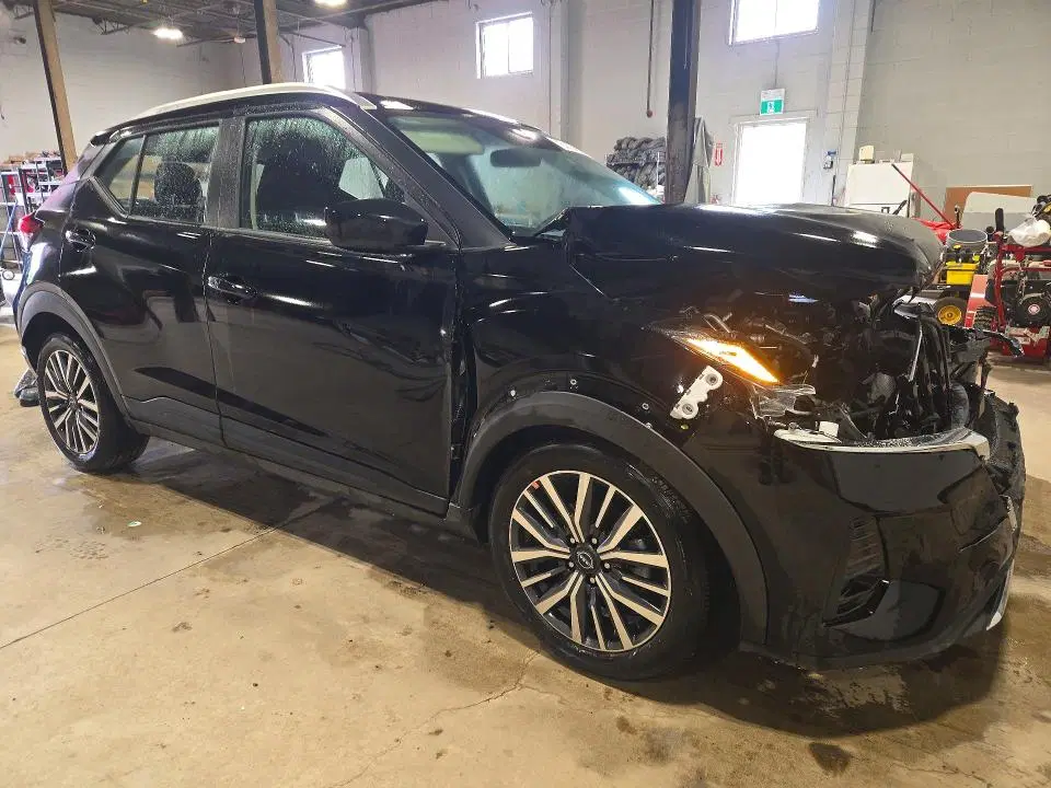 2025 NISSAN KICKS PLAY VIN 3N1CP5CV2SL508198 фото 4