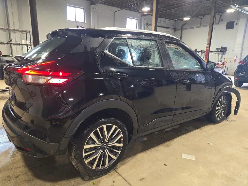 2025 NISSAN KICKS PLAY VIN 3N1CP5CV2SL496862 фото 3