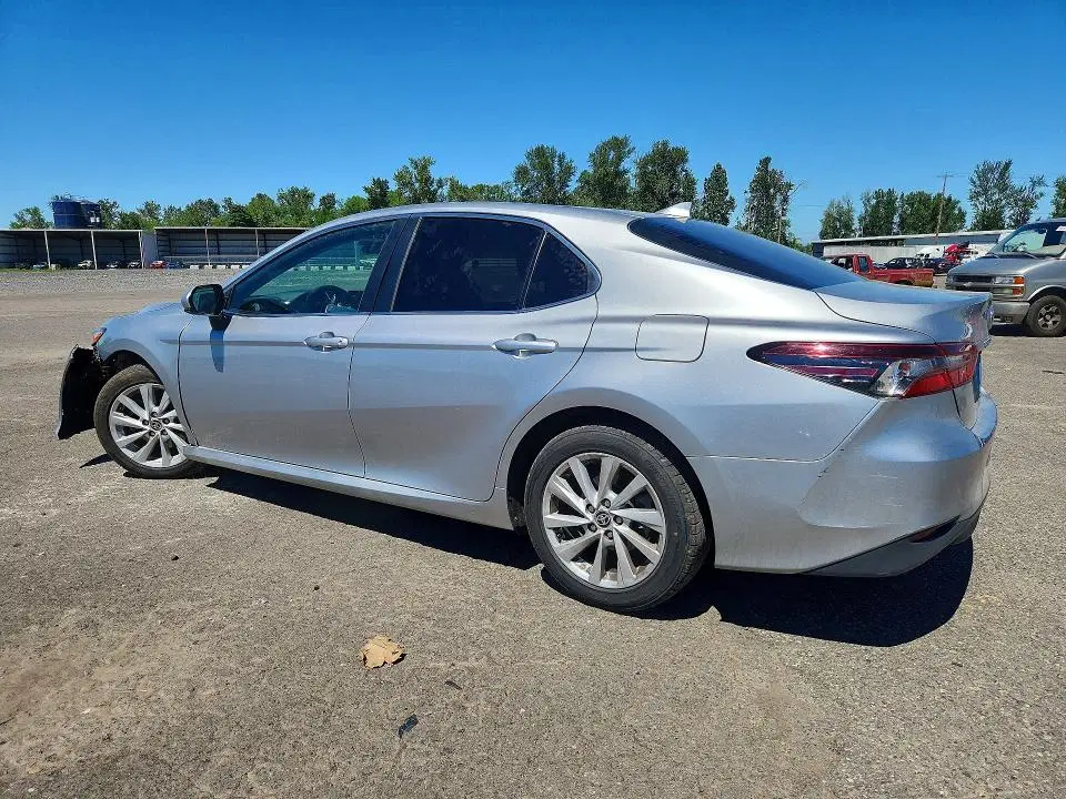 2021 Toyota Camry VIN 4T1C11AK4MU591704 фото 2
